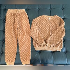 Rylee and Cru Camel Check Sweater Set